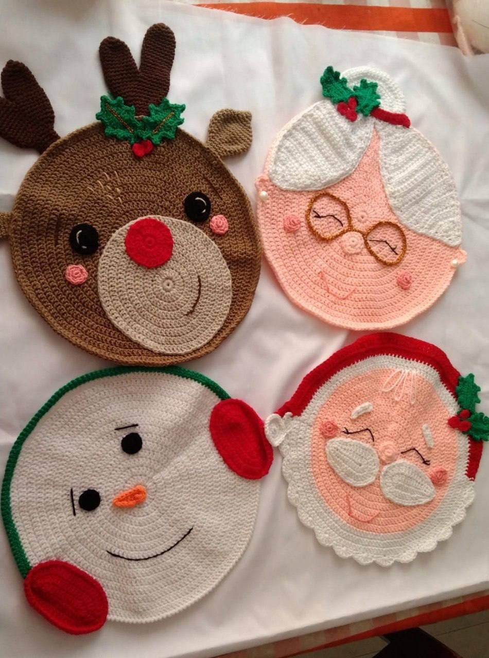 Individuales navideños tejidos a crochet
